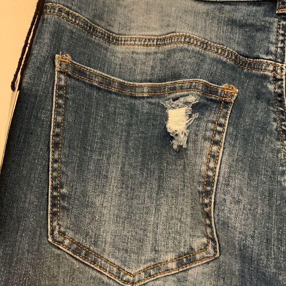 American Bazi high rise skinny distressed jeans Size 2X NWT - Picture 9 of 12